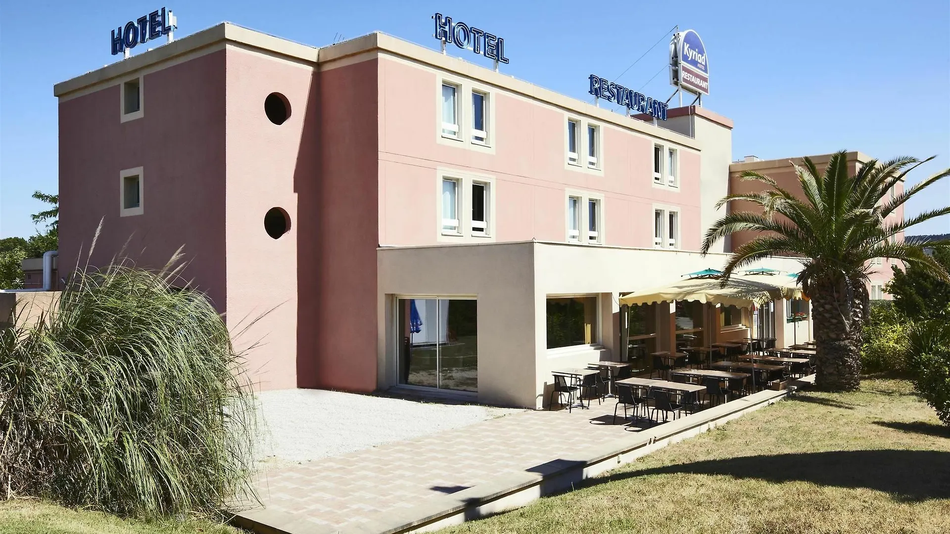 Brit Hotel Marseille Aeroport Les Pennes-Mirabeau